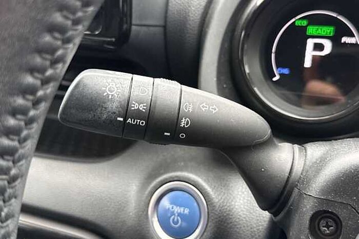 Mazda 2 1.5i Select 5dr CVT 