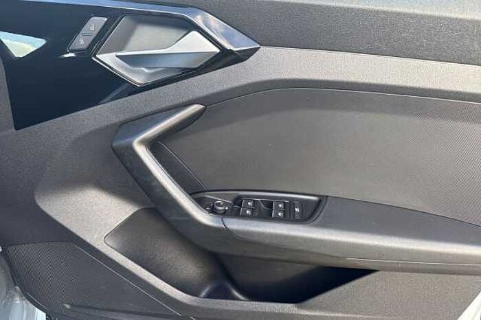 Audi A1 Sportback 30 TFSI 110 S Line 5dr S Tronic 