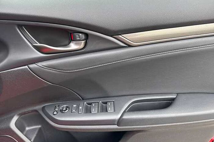 Honda Civic 1.0 VTEC Turbo 126 EX 5dr 