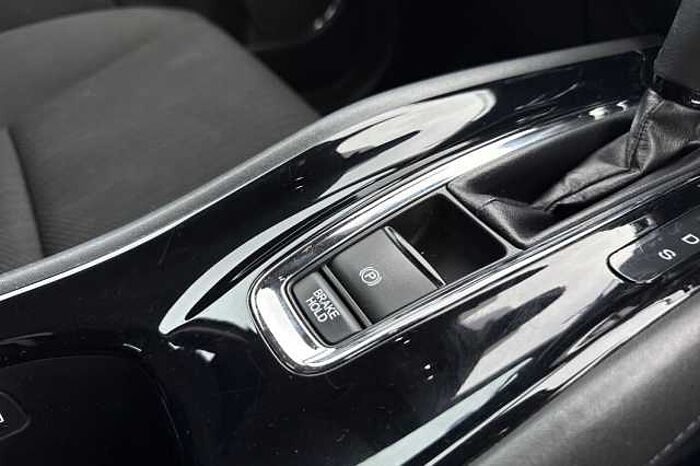 Honda HR-V 1.5 i-VTEC SE Navi CVT 5dr 