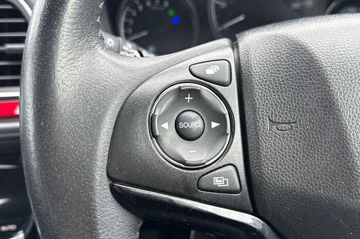 Honda HR-V 1.5 i-VTEC SE Navi CVT 5dr 