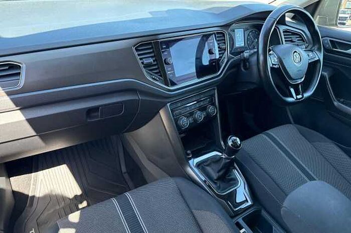 Volkswagen T-Roc 1.6 TDI SE 5dr 