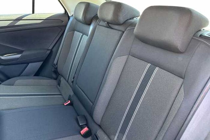 Volkswagen T-Roc 1.6 TDI SE 5dr 
