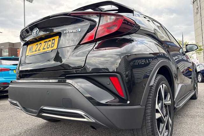 Toyota C-HR 2.0 Hybrid Design 5dr CVT 