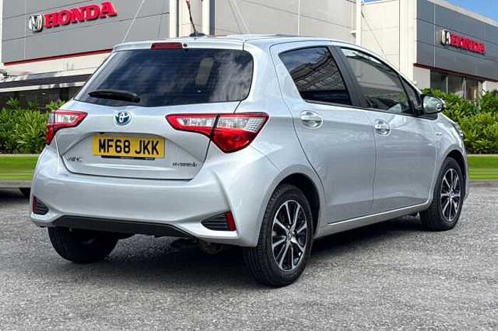 Toyota Yaris 1.5 Hybrid Icon Tech 5dr CVT 