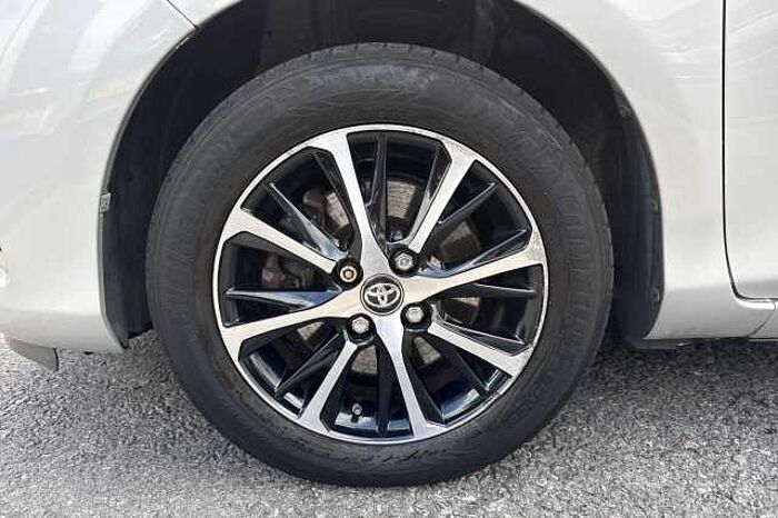 Toyota Yaris 1.5 Hybrid Icon Tech 5dr CVT 