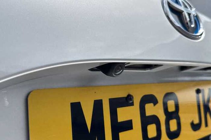 Toyota Yaris 1.5 Hybrid Icon Tech 5dr CVT 