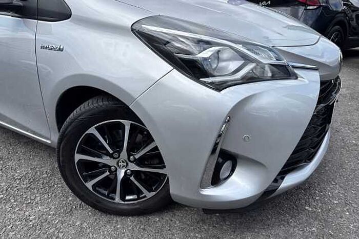 Toyota Yaris 1.5 Hybrid Icon Tech 5dr CVT 