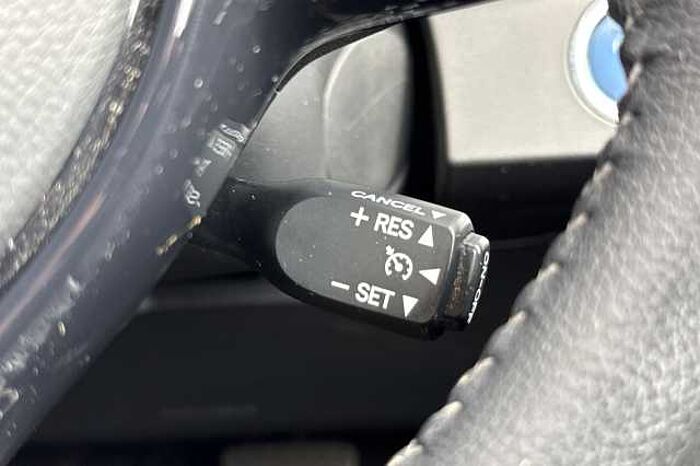 Toyota Yaris 1.5 Hybrid Icon Tech 5dr CVT 