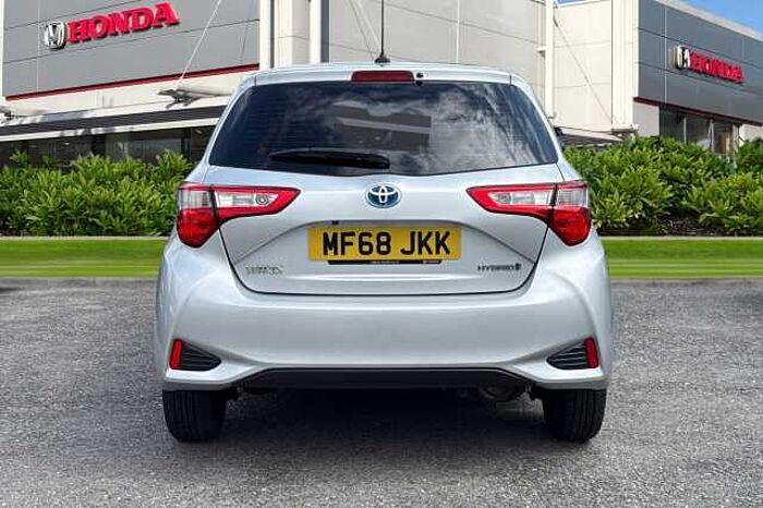 Toyota Yaris 1.5 Hybrid Icon Tech 5dr CVT 