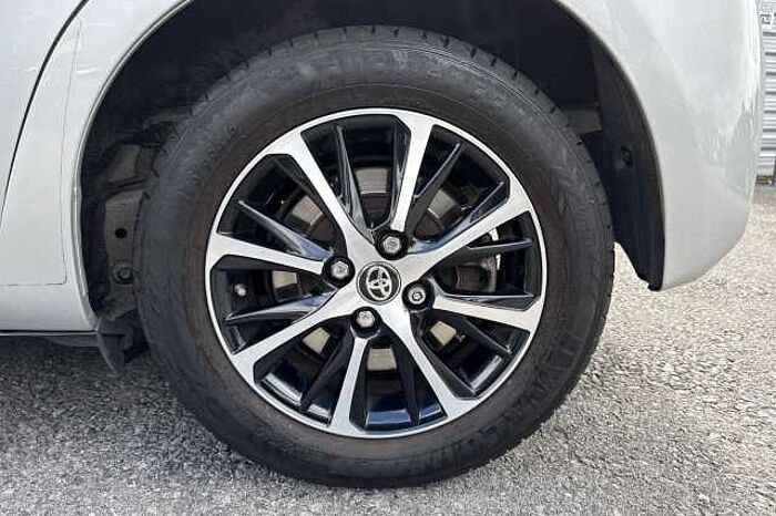 Toyota Yaris 1.5 Hybrid Icon Tech 5dr CVT 