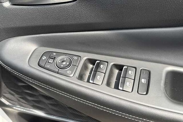 Hyundai SANTA FE 1.6 TGDi Hybrid Premium 5dr Auto 