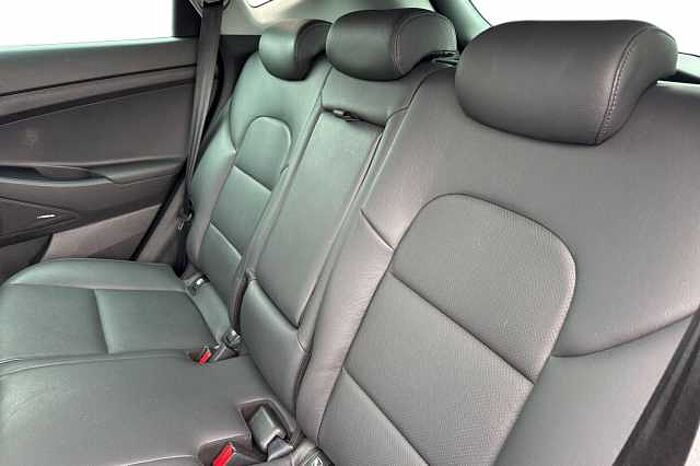 Hyundai TUCSON 1.6 TGDi 177 Premium 5dr 2WD 