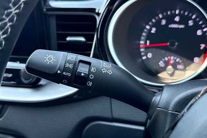 Kia Pro_Cee'd 1.5T GDi ISG GT-Line 5dr 
