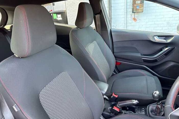Ford Fiesta 1.0 EcoBoost Hybrid mHEV 125 ST-Line Edition 5dr 