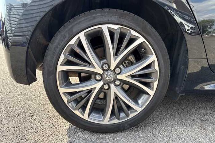 Toyota Yaris 1.5 Hybrid Excel 5dr CVT 