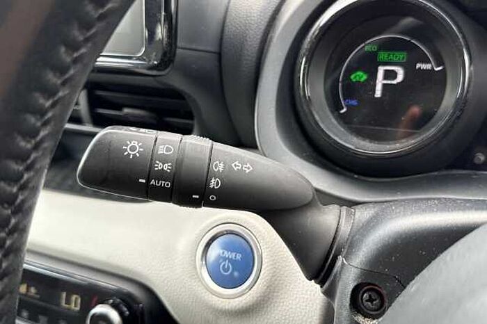 Toyota Yaris 1.5 Hybrid Excel 5dr CVT 