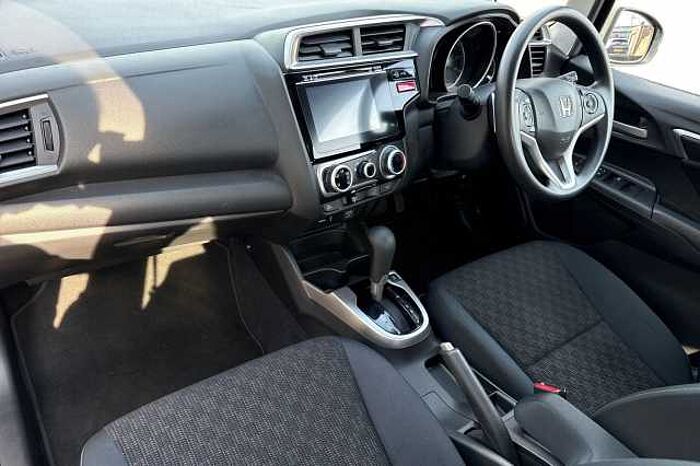 Honda Jazz 1.3 SE 5dr CVT 