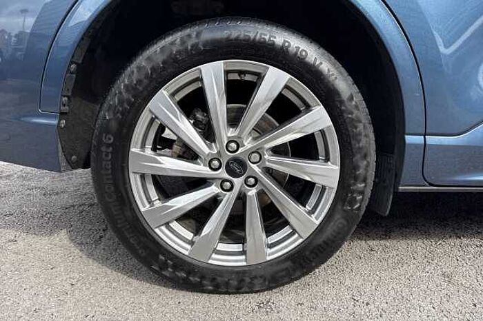 Ford Kuga 2.5 FHEV Vignale 5dr CVT 