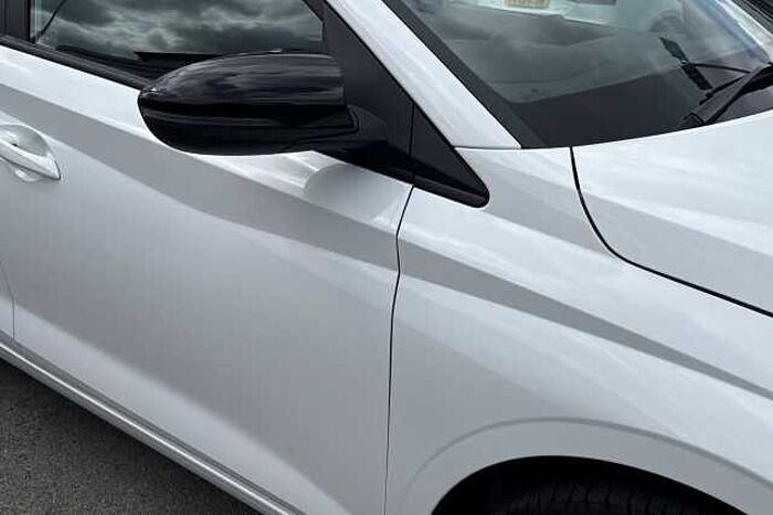 Hyundai i20 1.0T GDi 90 Black Line 5dr DCT 