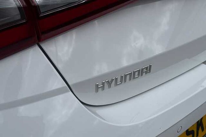 Hyundai i20 1.0T GDi 90 Black Line 5dr DCT 