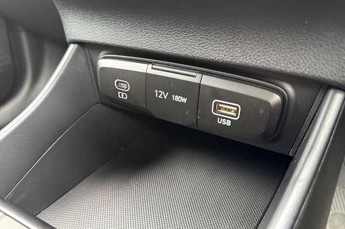 Hyundai i20 1.0T GDi 90 Black Line 5dr DCT 