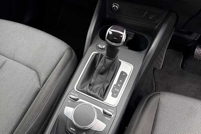 Audi Q2 35 TFSI Sport 5dr S Tronic 